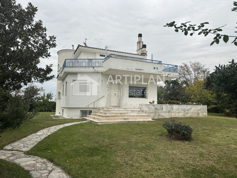property-img